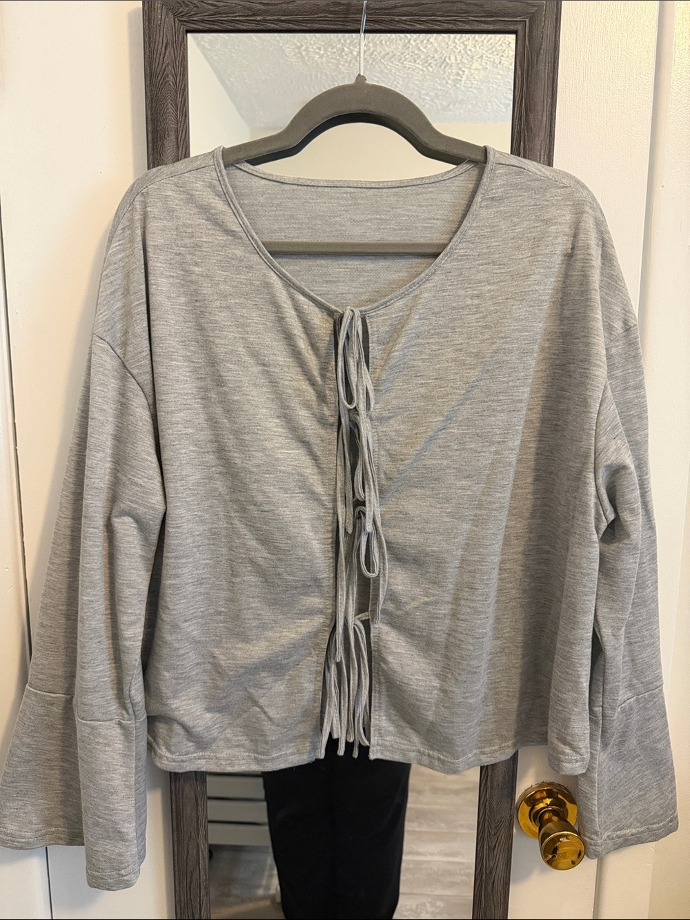 Women's Grey Tie-Front Long Sleeve Top